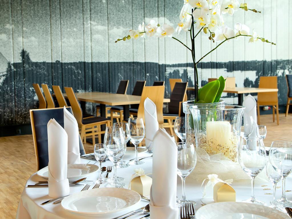 Regatta Hotel Restauracja Spa Poznań Eksteriør bilde